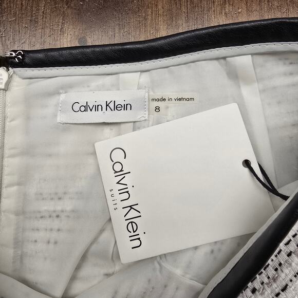 NEW NWT Calvin Klein White & Black Tweed Pencil Skirt Faux Leather Trim | Size 8 - Picture 9 of 10
